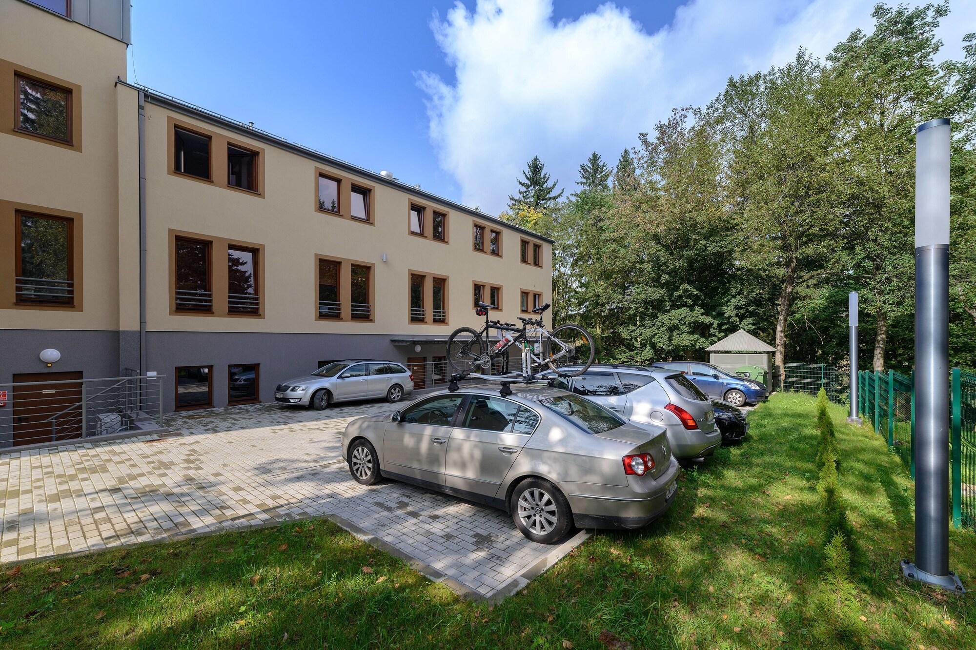 Vista Exterior Centrum Konferencyjne Kalina