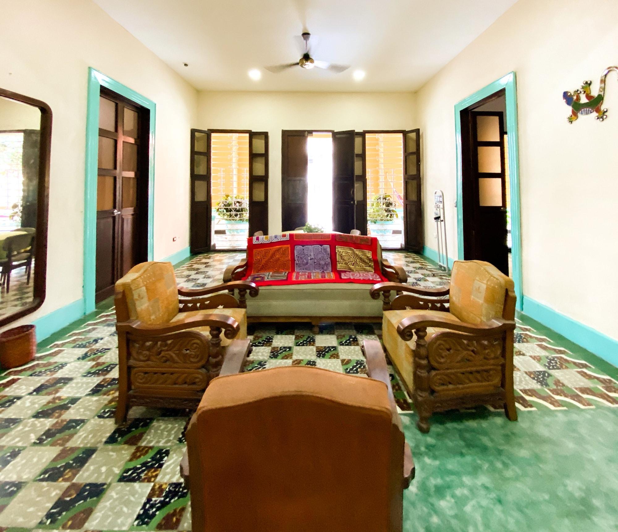 Vista Lobby Mansion Bahia Manga