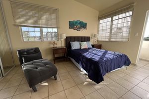 Alquiler Vacacional - * 1 MILE FROM THE BEACH! * Quiet dead end street in great location! *