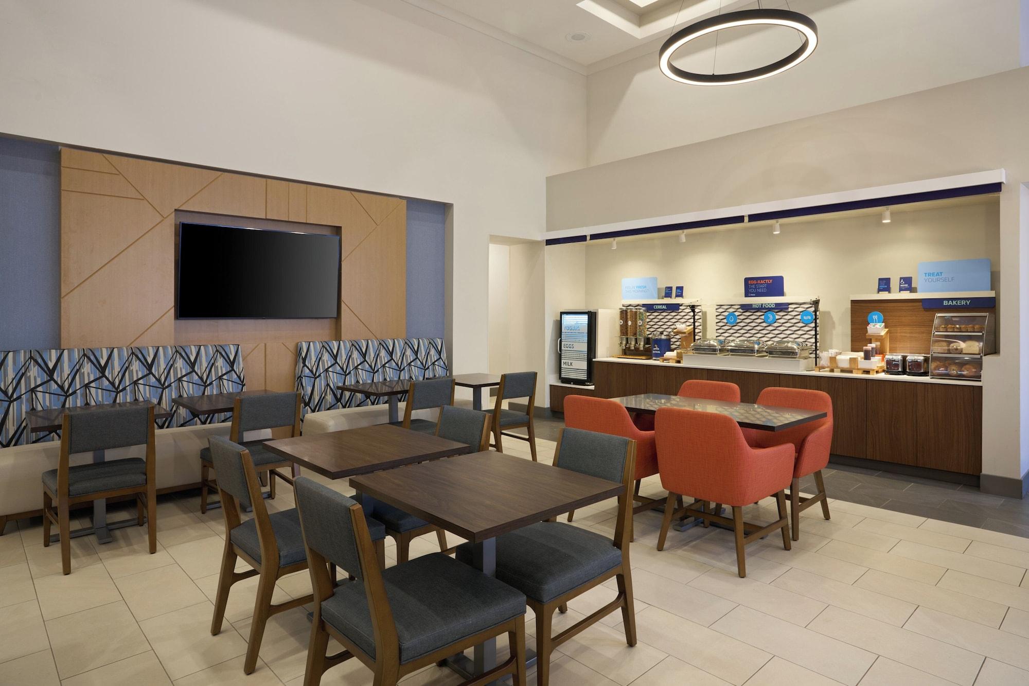 Restaurant Holiday Inn Express & Suites Kendall East Miami by IHG