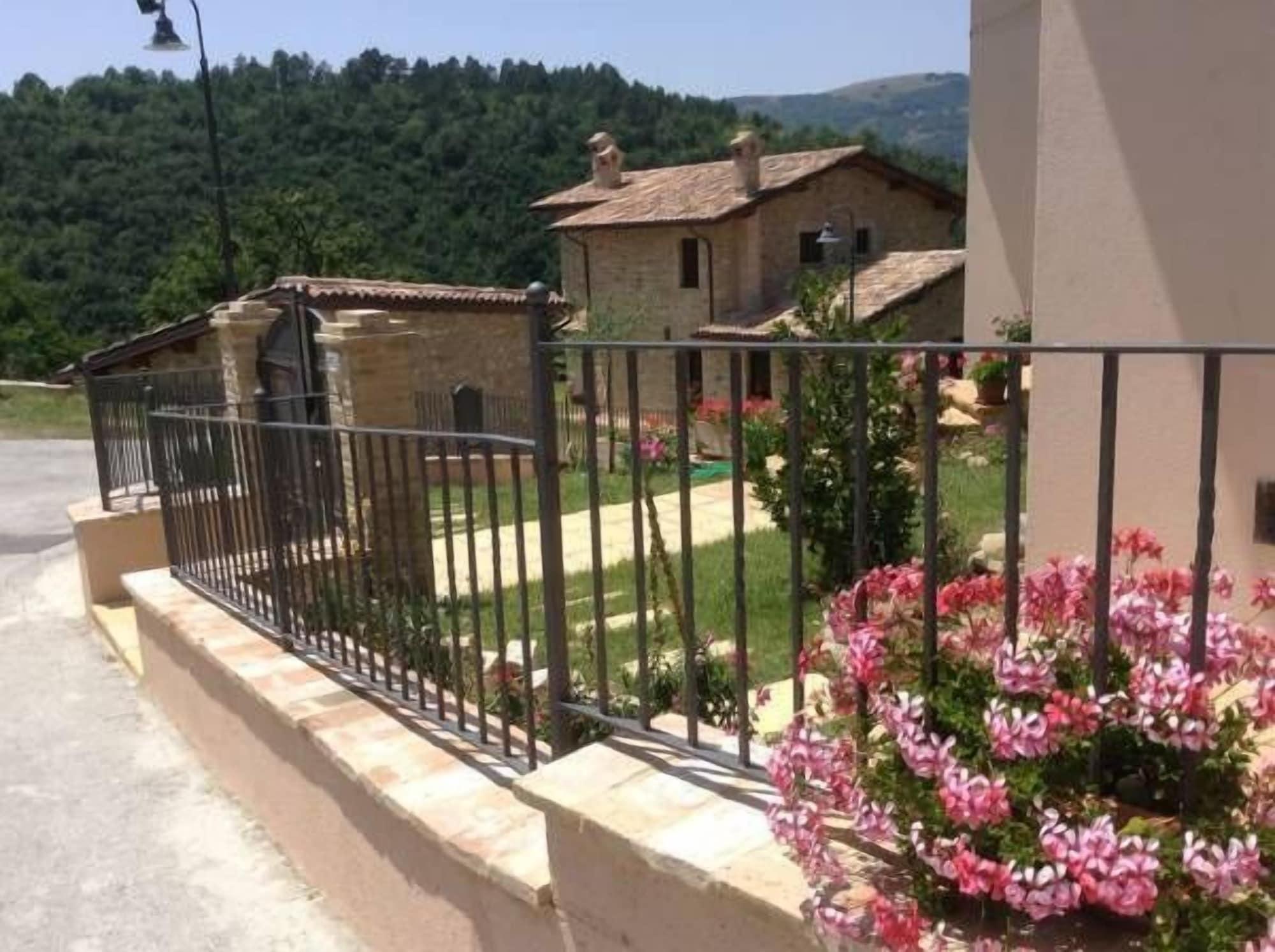 Vista Exterior L'Alba dei Due Soli B&B