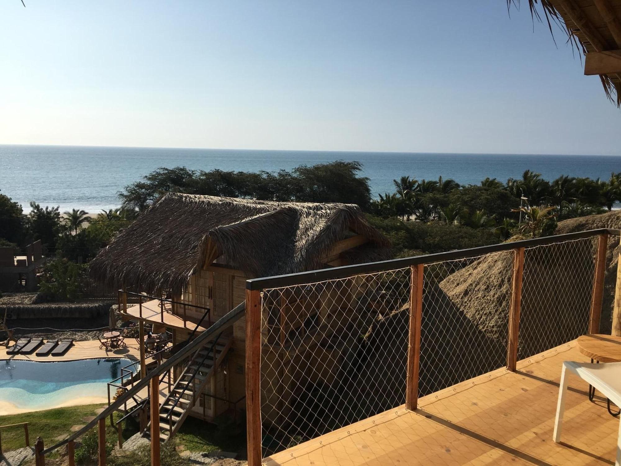 Equipamiento de Habitación Amai Luna