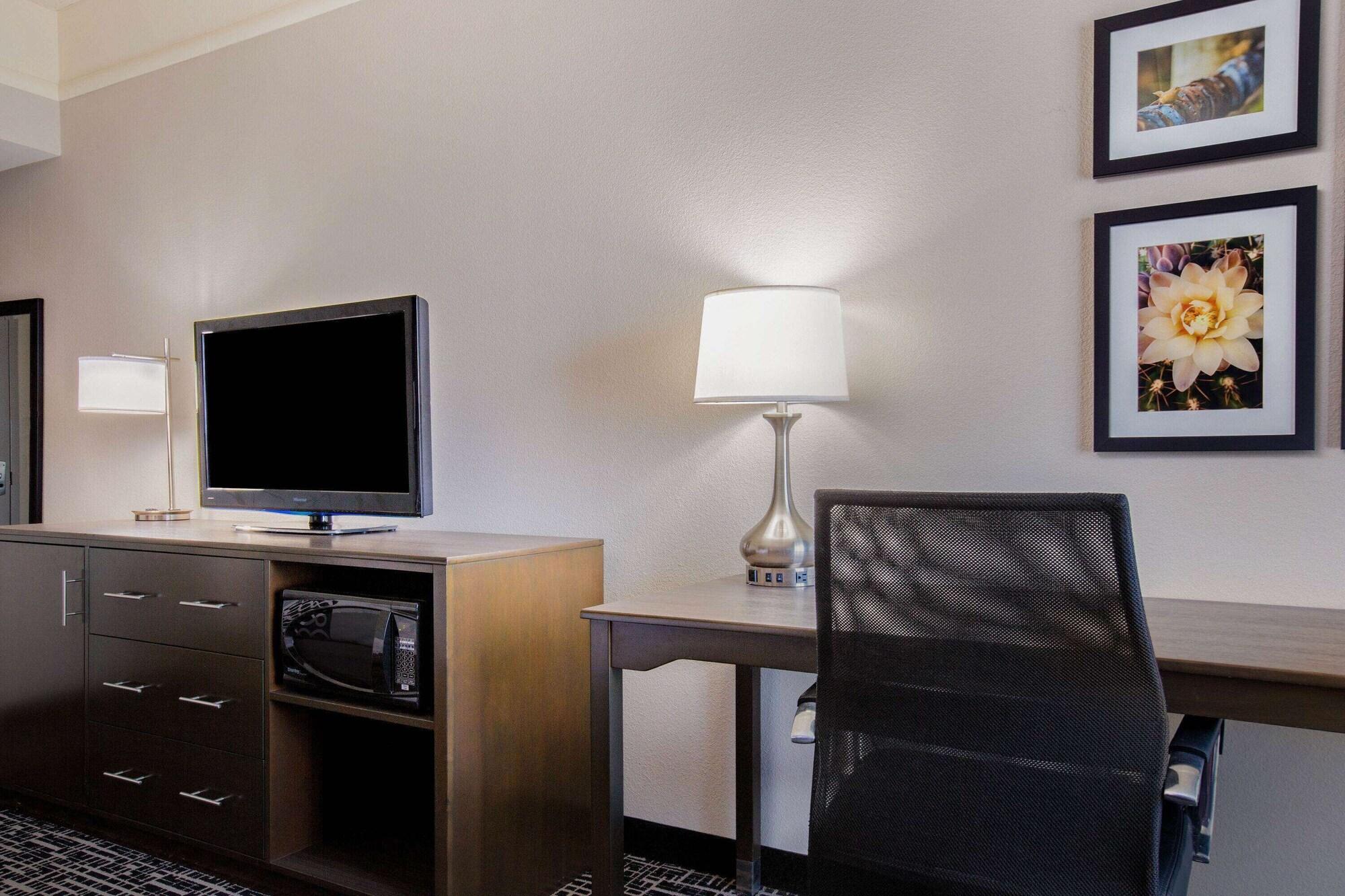 Habitación La Quinta Inn & Suites by Wyndham Mission at West McAllen