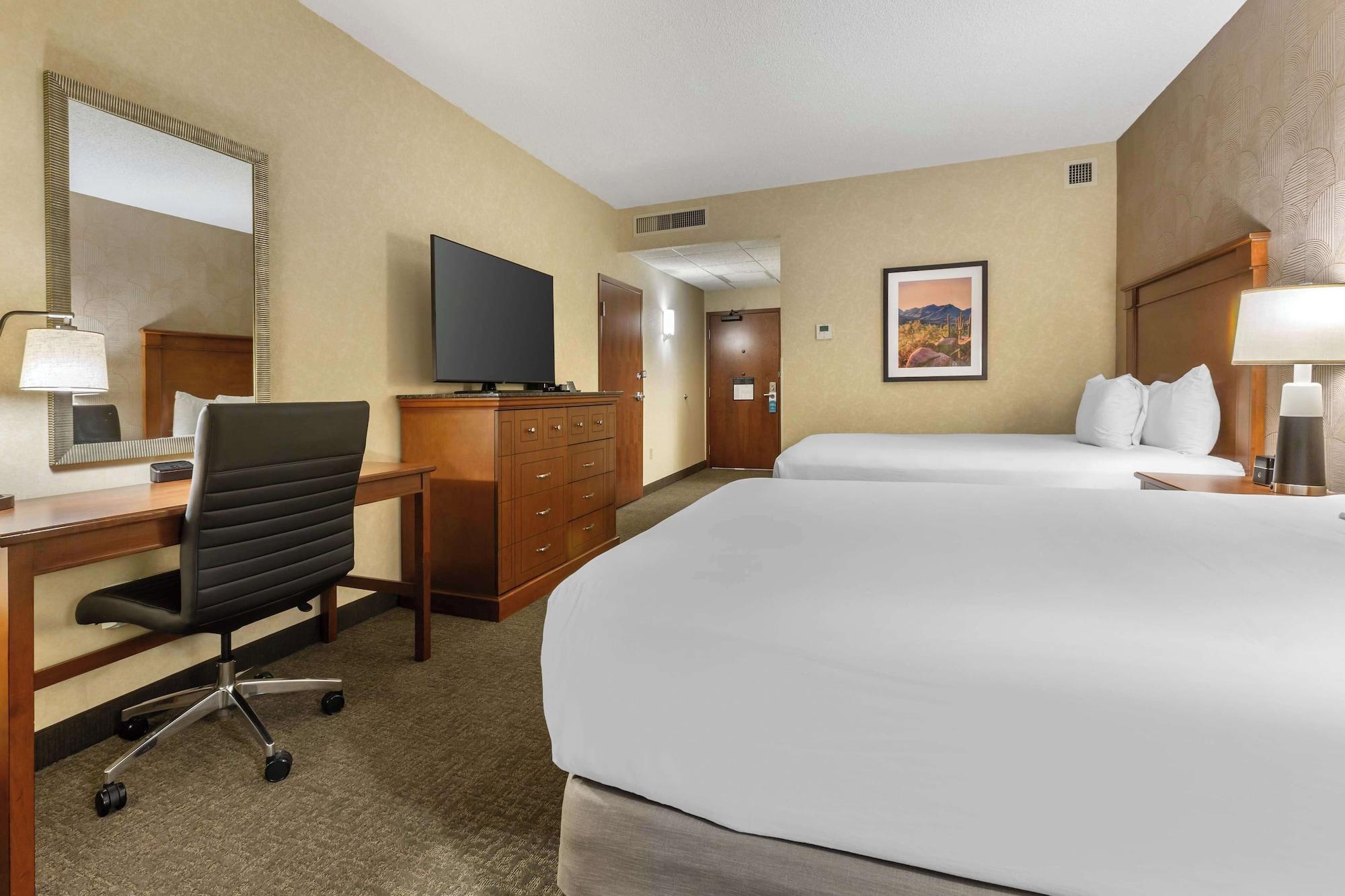 Habitación Drury Plaza Hotel Phoenix Tempe