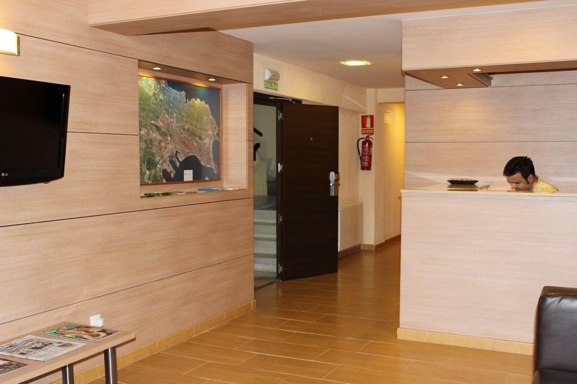 Vista Lobby Hostal Rocamar