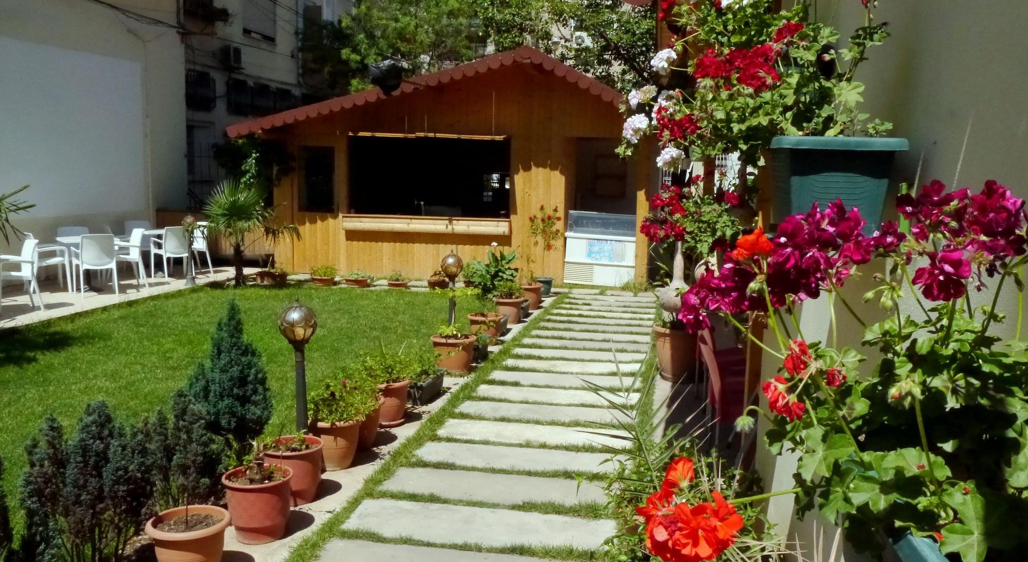 Vista Exterior Hotel Kruja