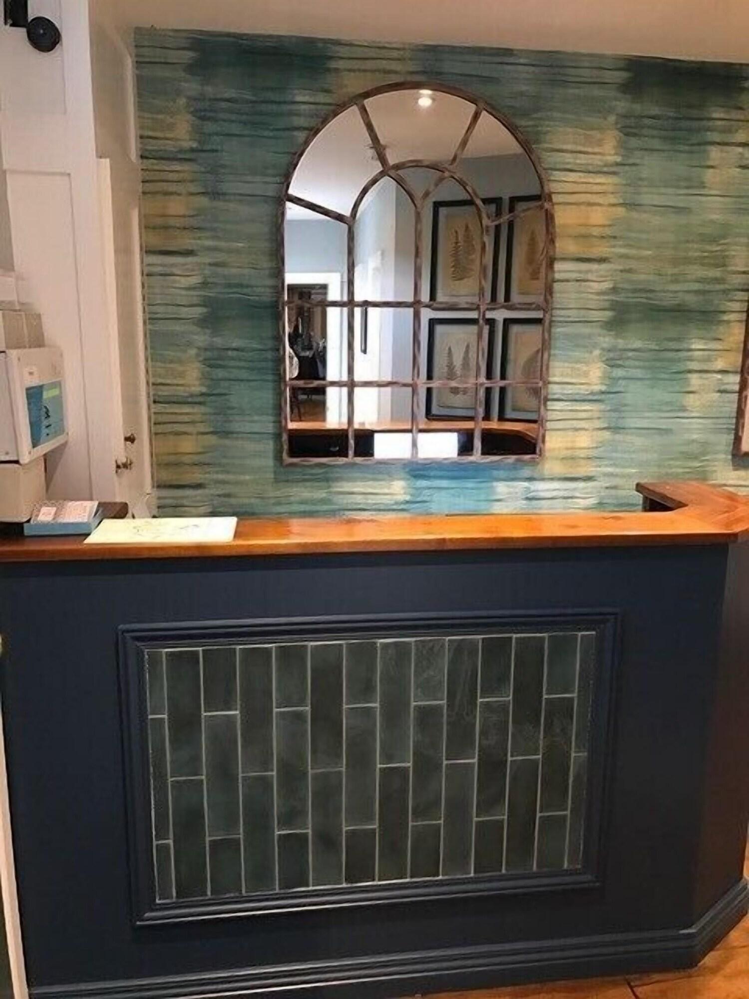 Vista Lobby The Townhouse