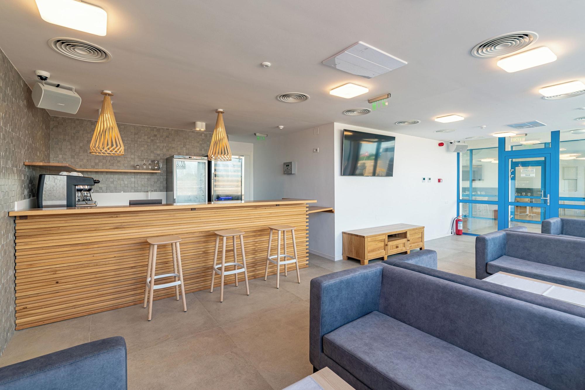 Bar/Salón Pensiunea Terrablue