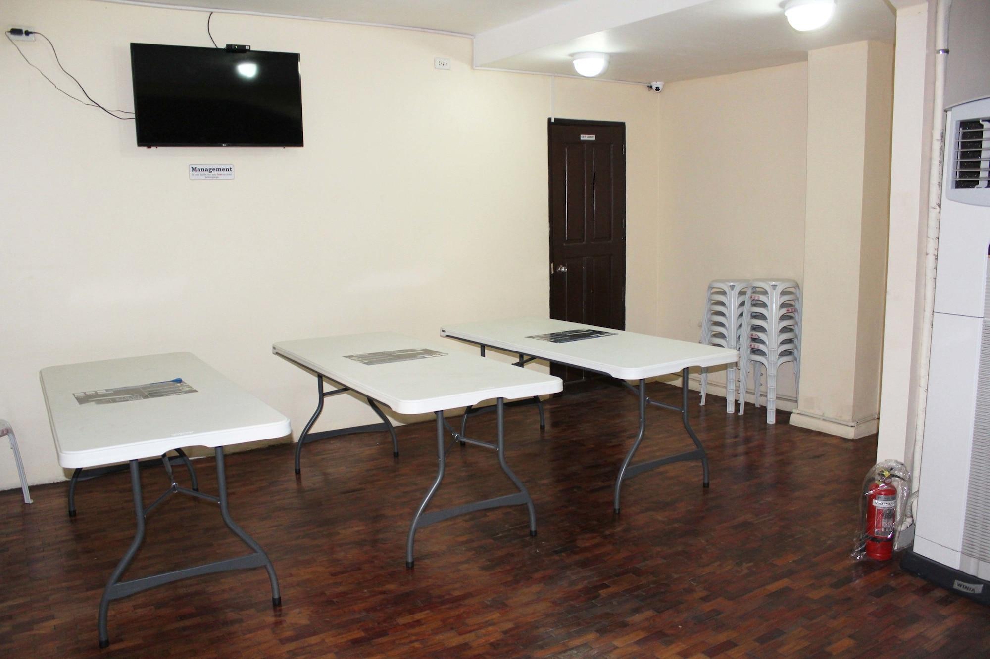 Restaurant Mang Ben Dormitory