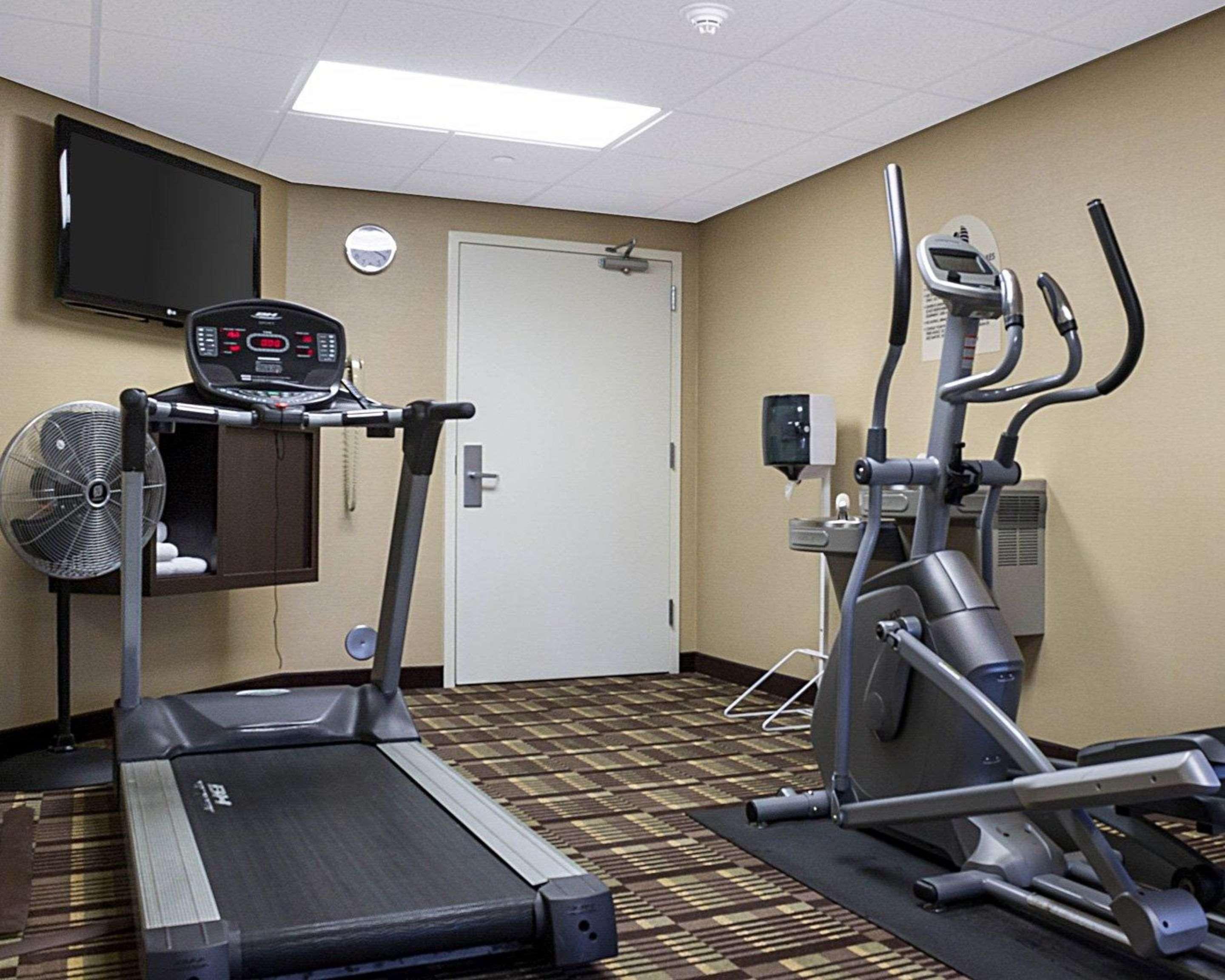 Instalaciones Recreativas Mainstay Suites Bismarck