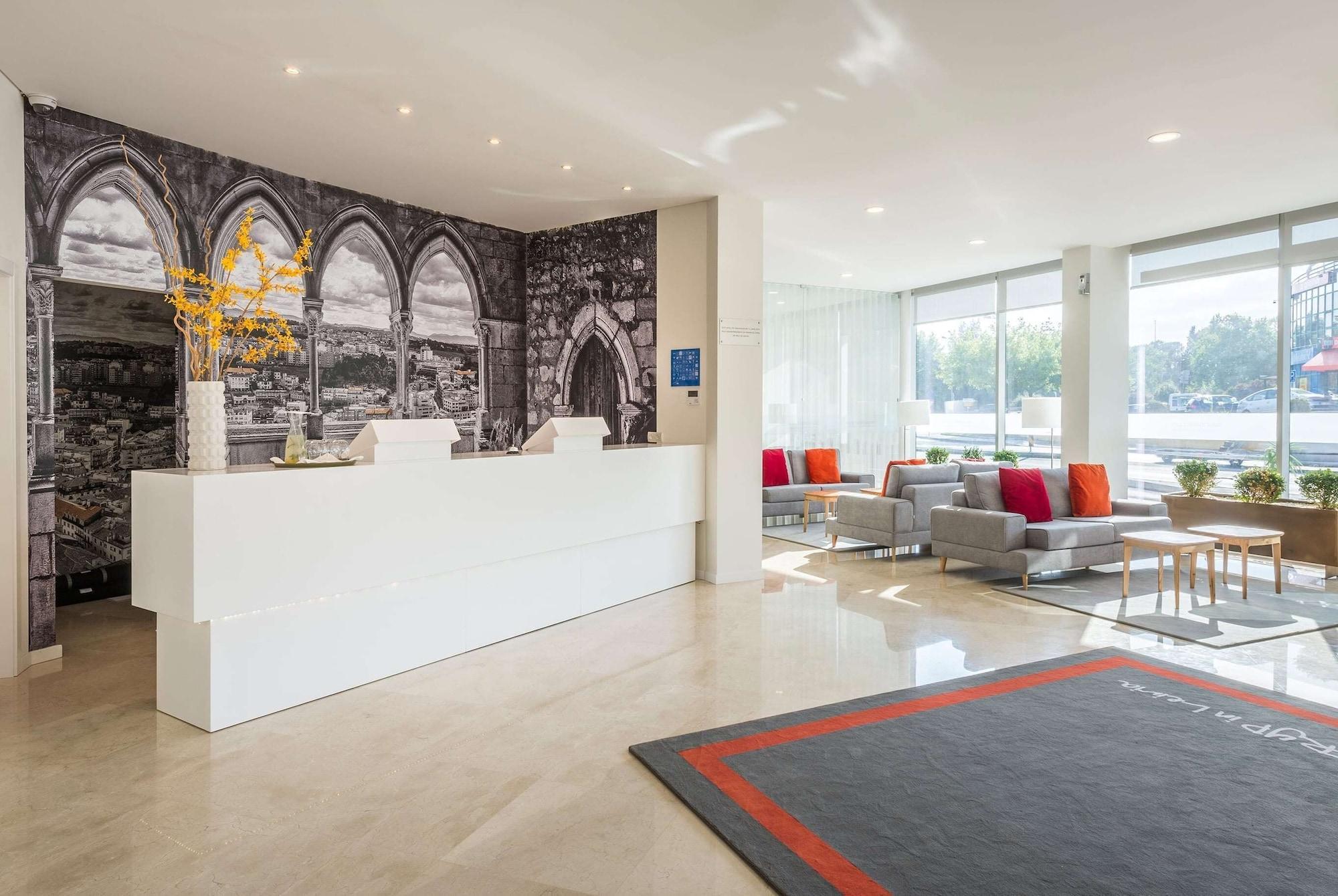 Vista Lobby TRYP by Wyndham Leiria