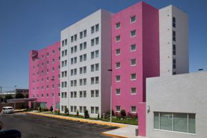 Alojamiento - City Express Suites by Marriott Toluca