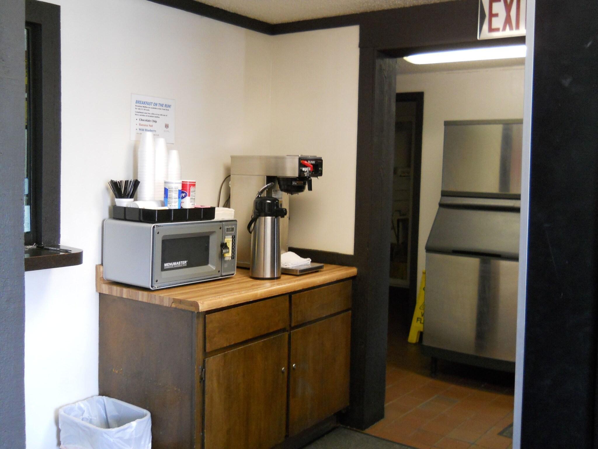 Bar/Salón Value Inn Milwaukee Airport South