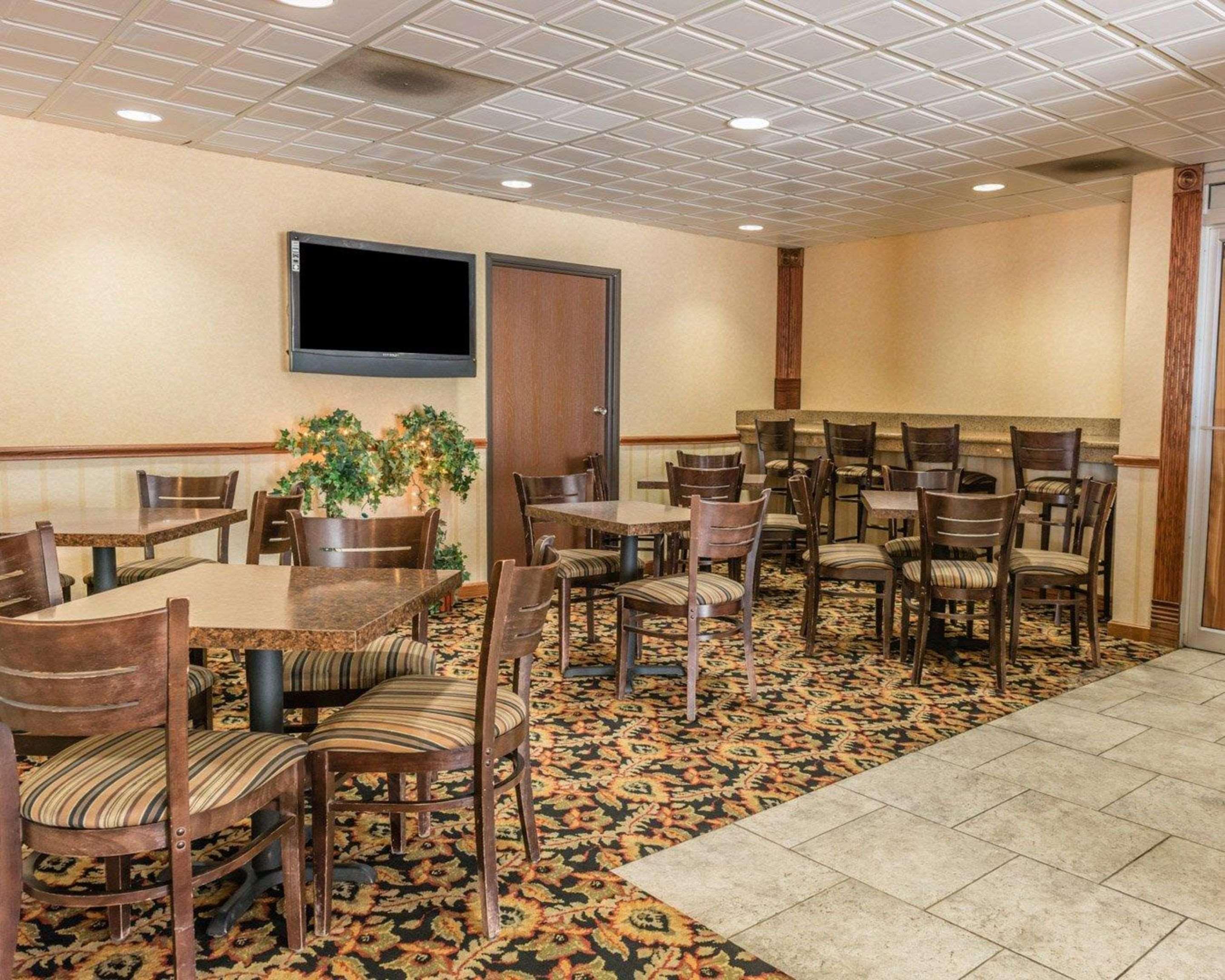 Restaurant Rodeway Inn Merce