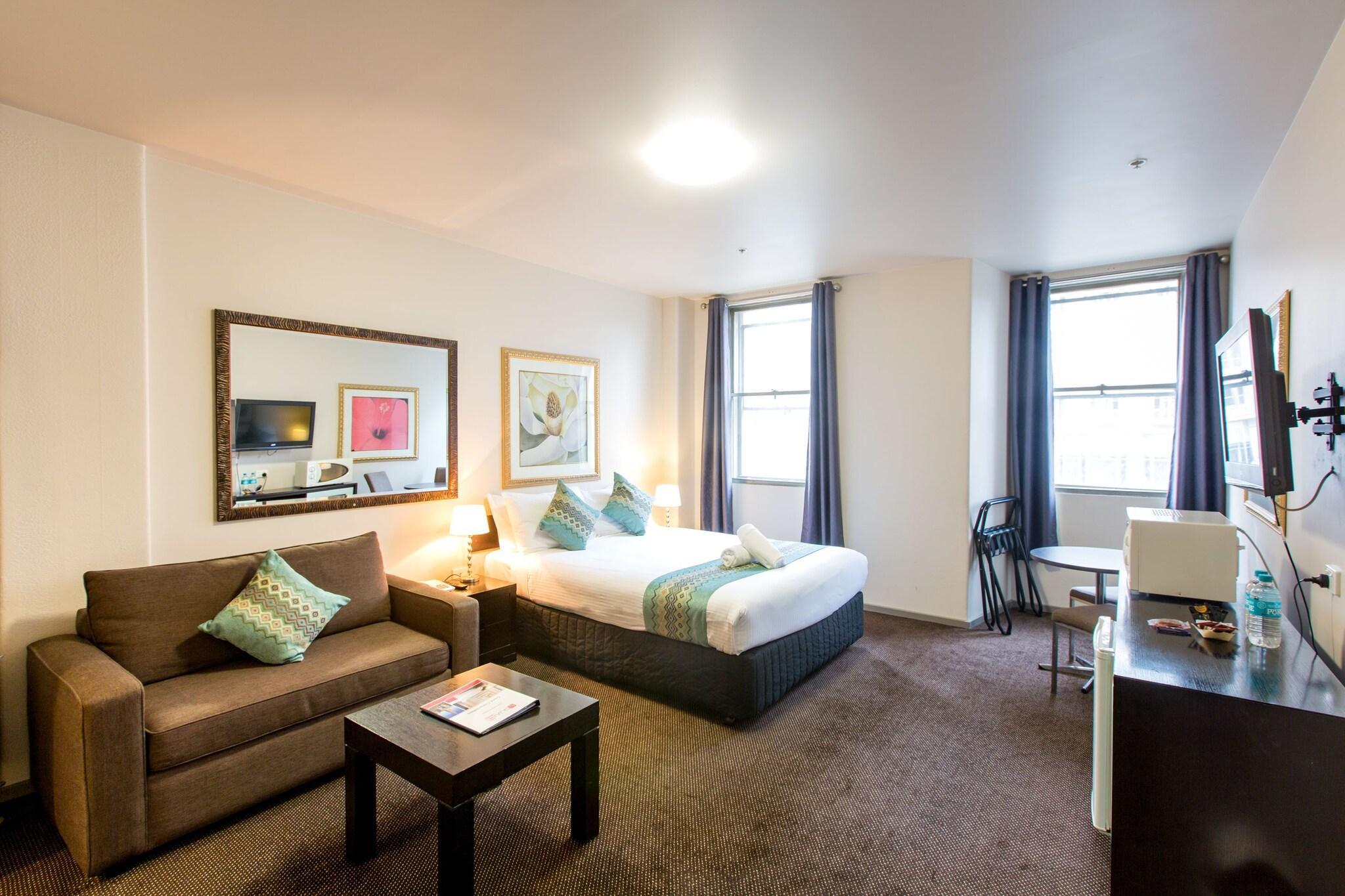 Vista Exterior City Square Motel