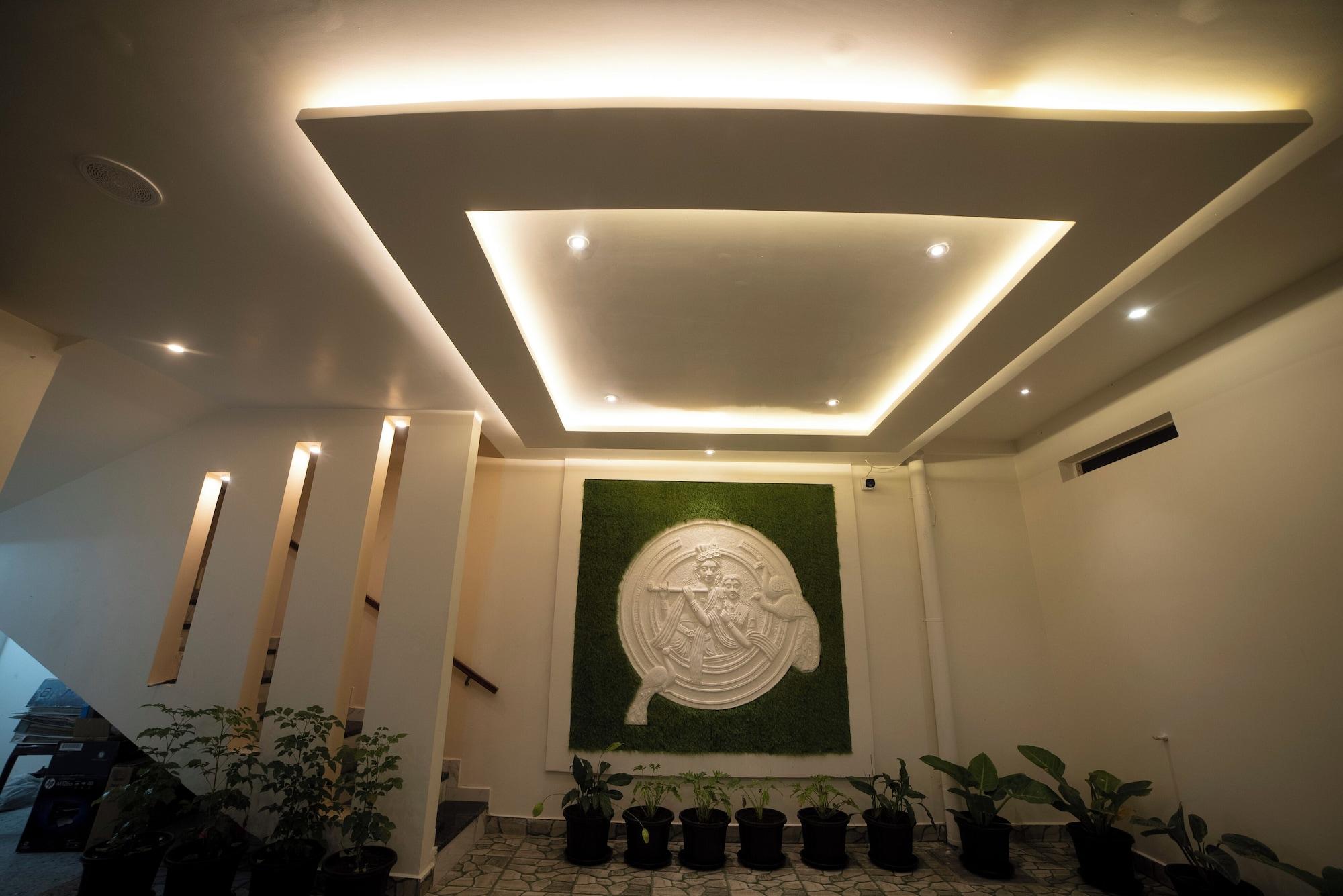 Vista Lobby MURALI KRISHNA APART HOTEL