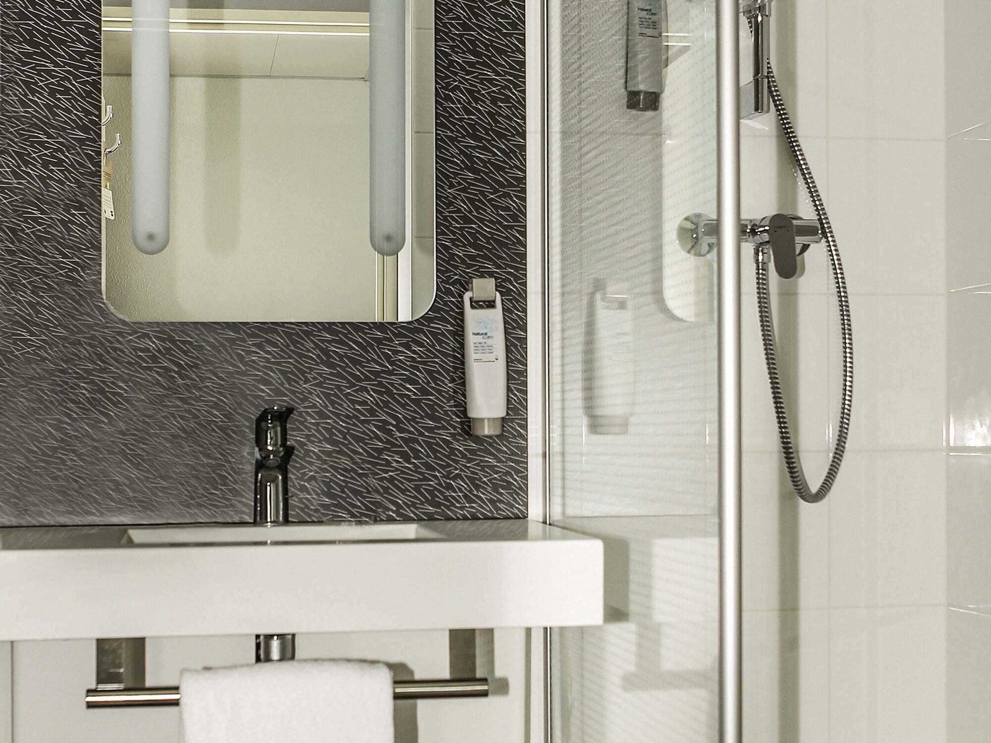 Habitación ibis Saint Genis Pouilly Genève