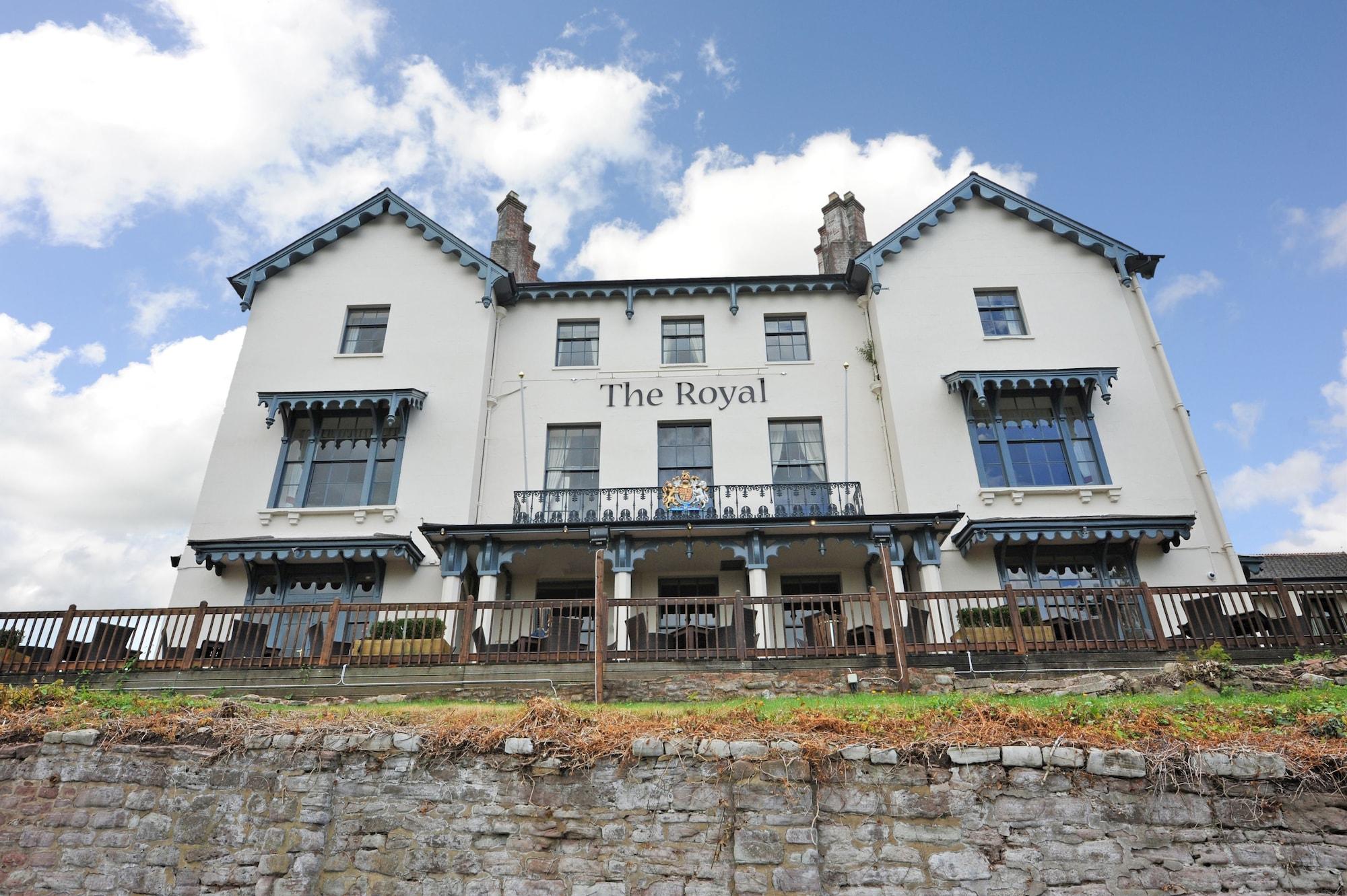 Vista Exterior Royal Hotel Ross On Wye by Greene King Inns