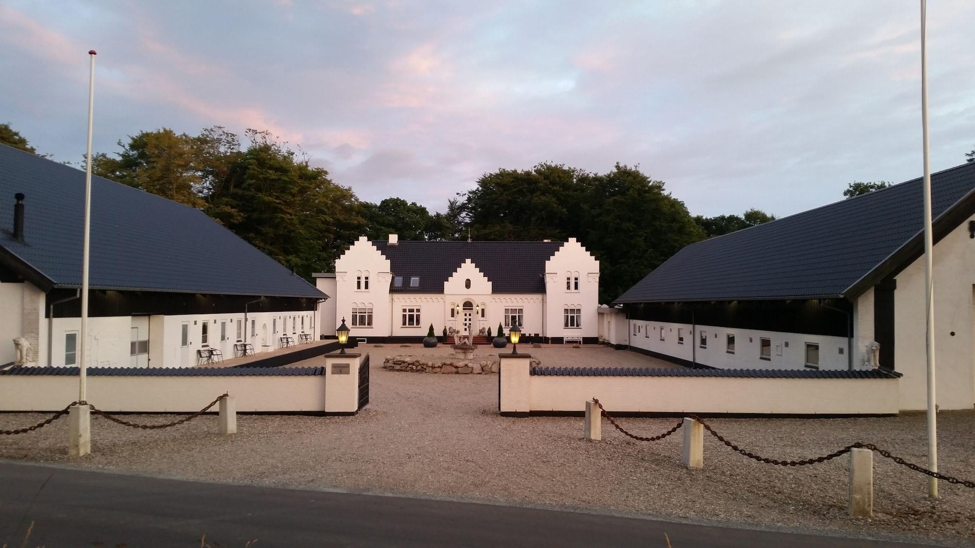 Varios Gørdinglund Herregård B&B