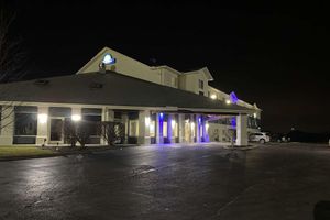 Alojamiento - Days Inn by Wyndham Batavia Ohio