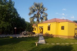 Alojamiento - Maun Executive Inn