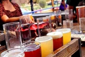 Actividad - Calgary: Guided Street Art Tour + Craft Beer Tasting