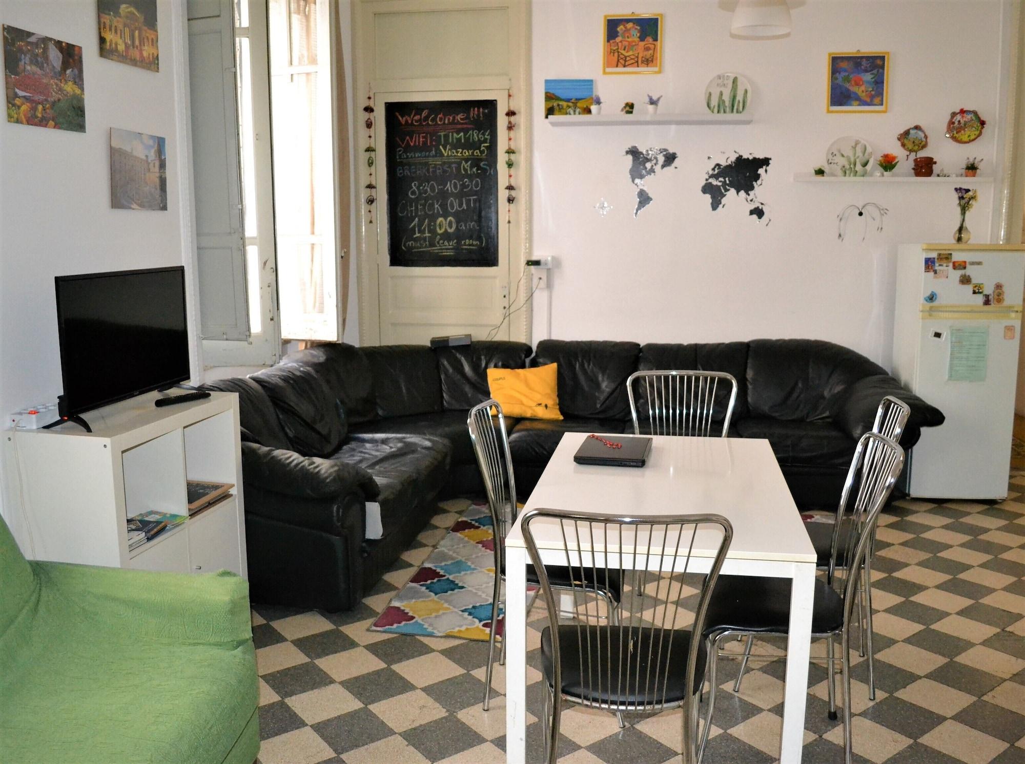 Comodidades del Alojamiento Hostel Via Zara