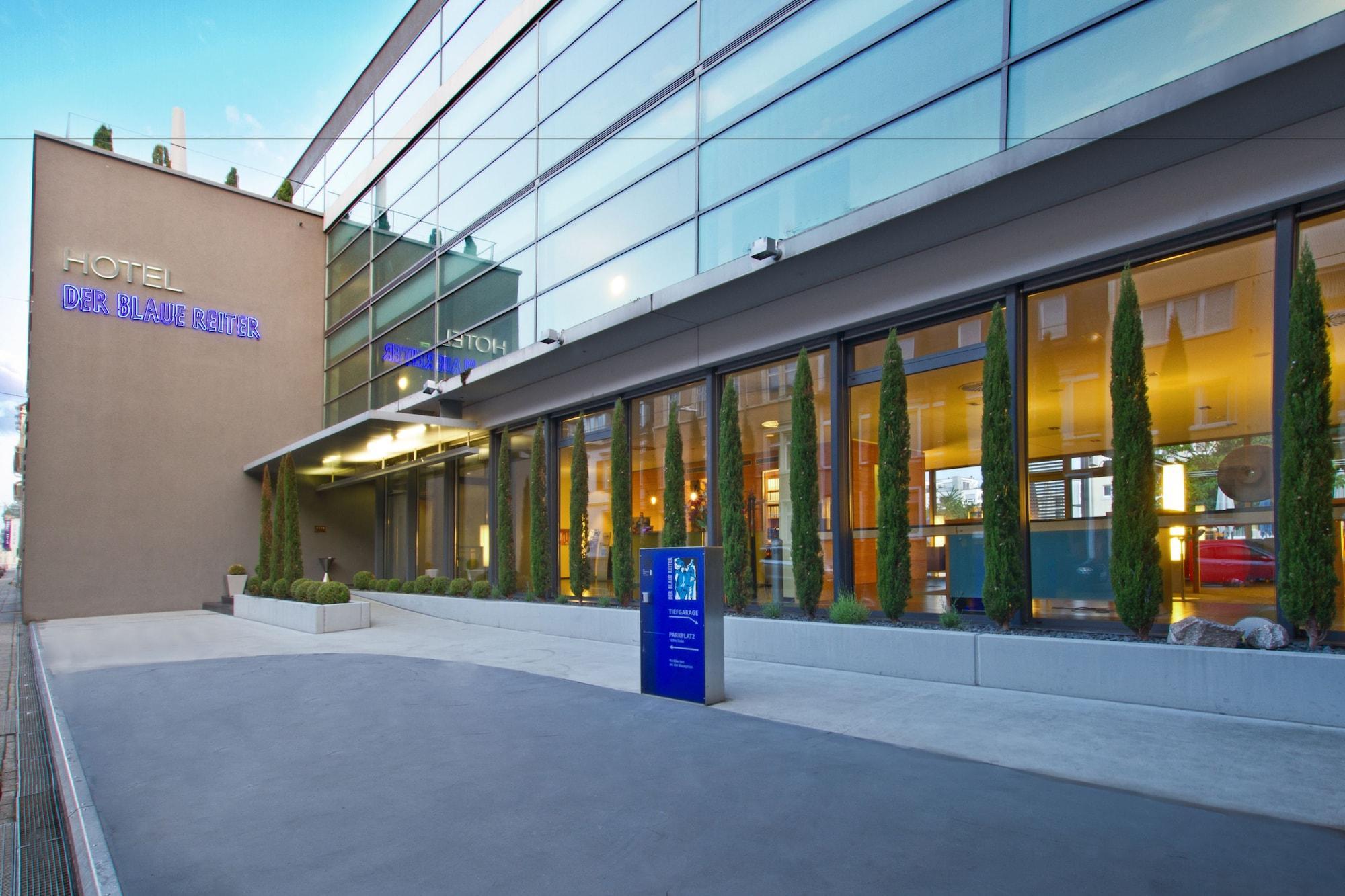 Vista Exterior Hotel Der Blaue Reiter