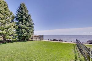 Alquiler Vacacional - La Petit Maison - Lakefront Oshkosh Home!