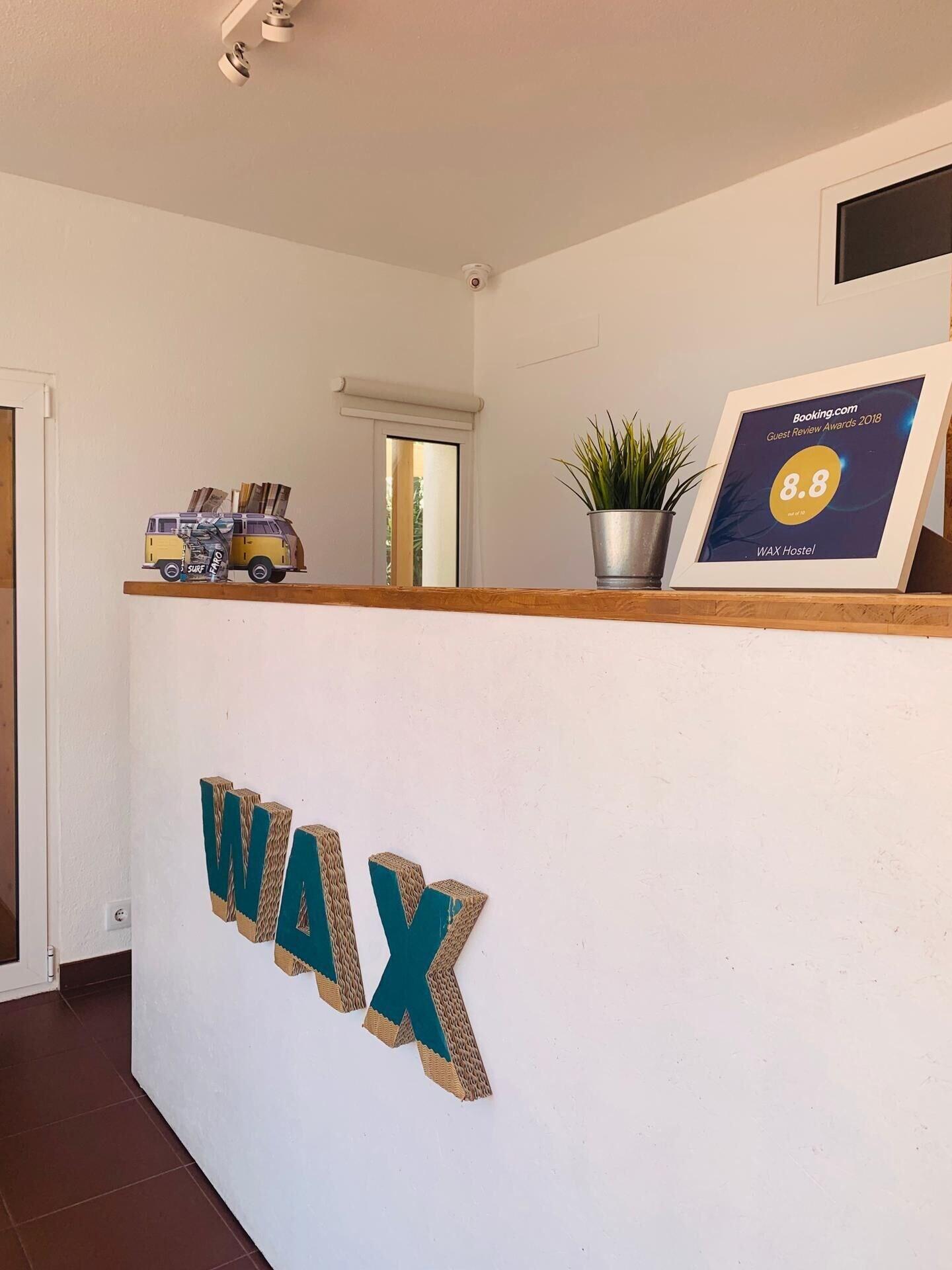 Vista Lobby WAX Hostel