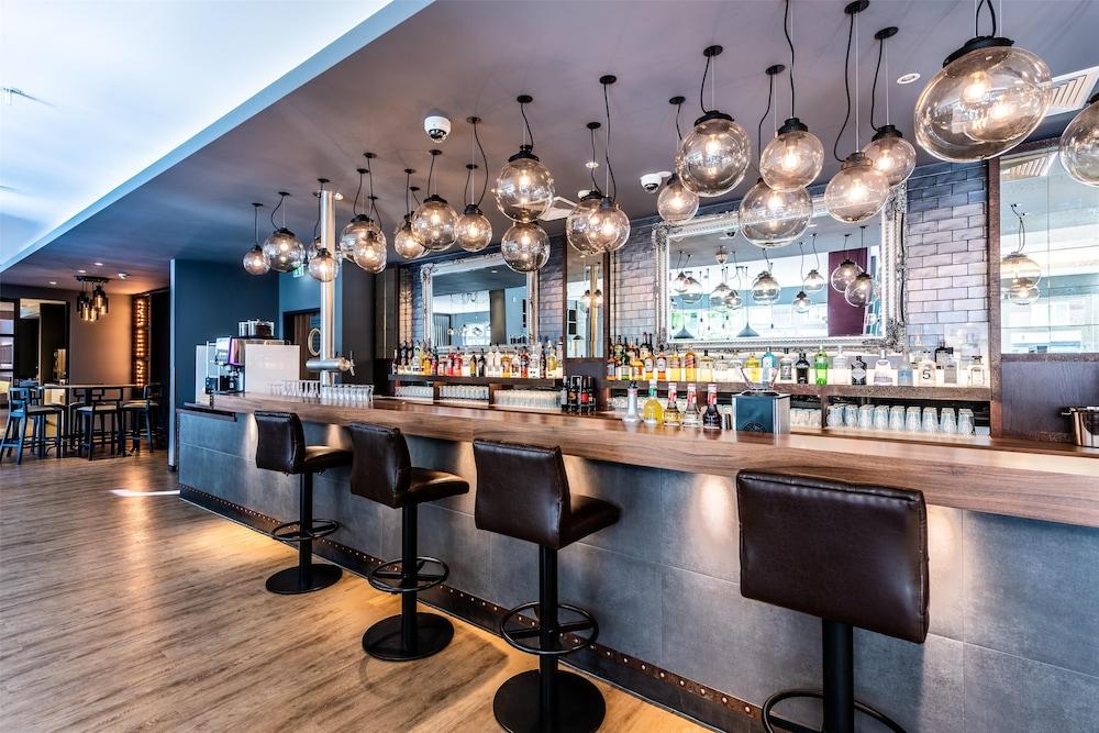 Bar/Salón Premier Inn Hamburg City Alster