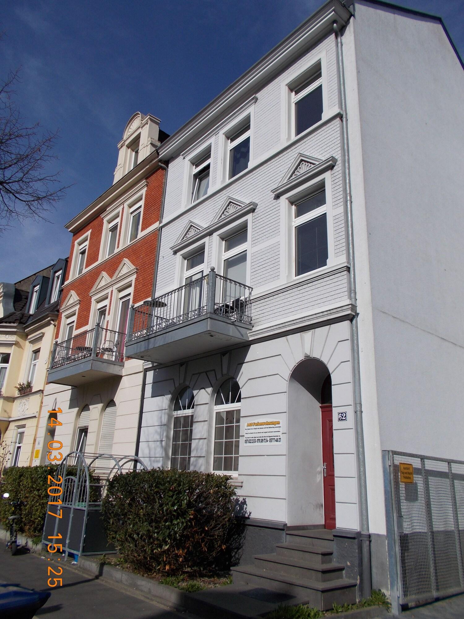 Varios A&S Hostel Bonnerstr. 64