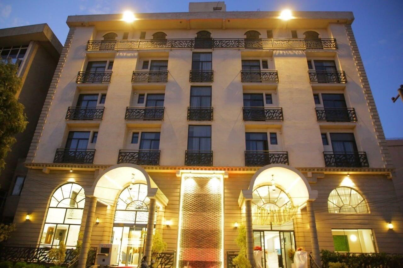 Vista Exterior Sowirad hotel