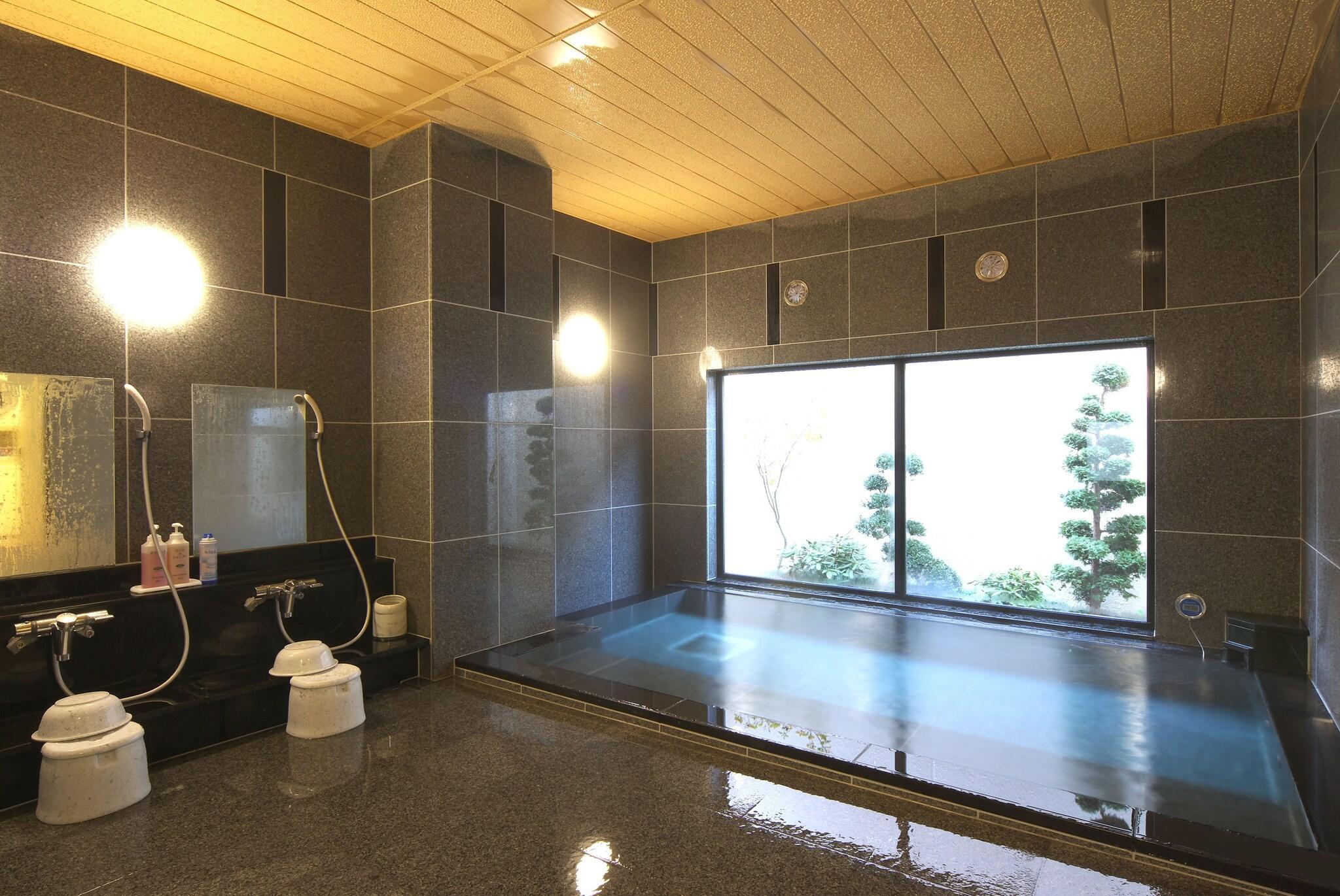 Spa Hotel Route Inn Mitsukaido Ekimae