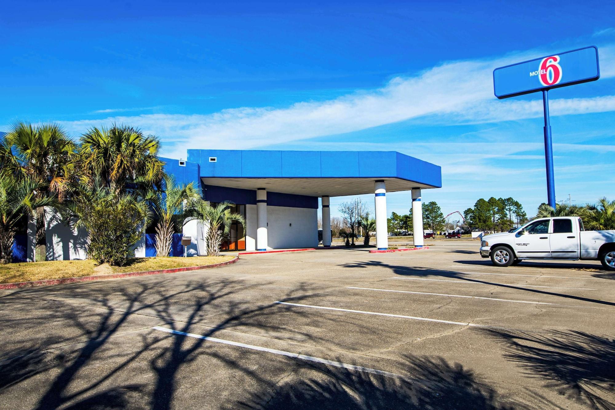 Varios Motel 6 Opelousas, LA