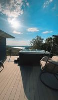 Alquiler Vacacional - Stunning Brand New 4BR Lakeview Home with 8 person HotTub