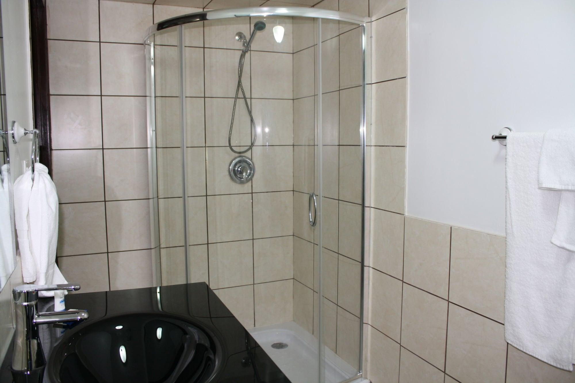 Equipamiento de Habitación IACC Centers - Hotel Downtown Windsor