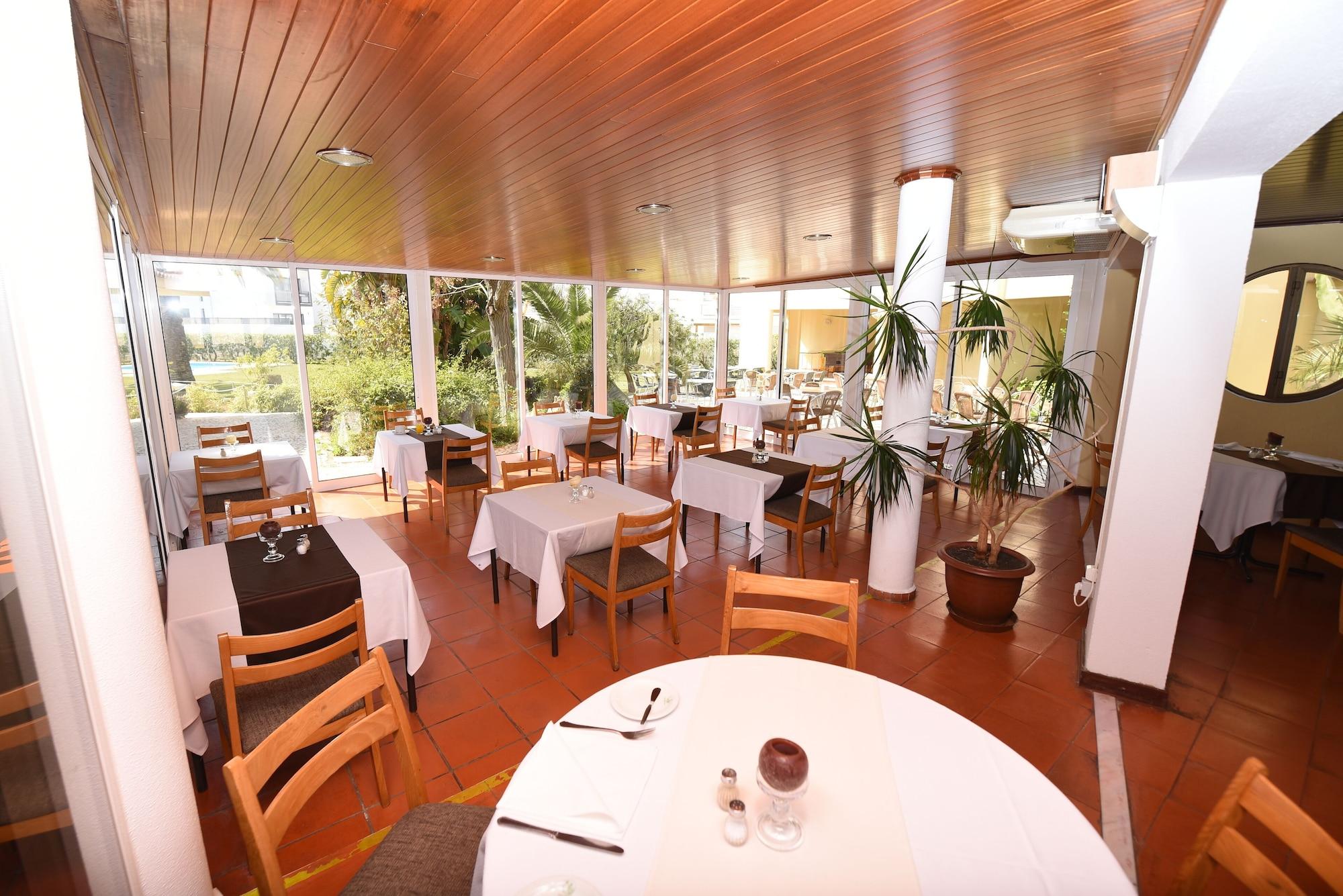 Restaurant Praia da Lota Resort - Apartments