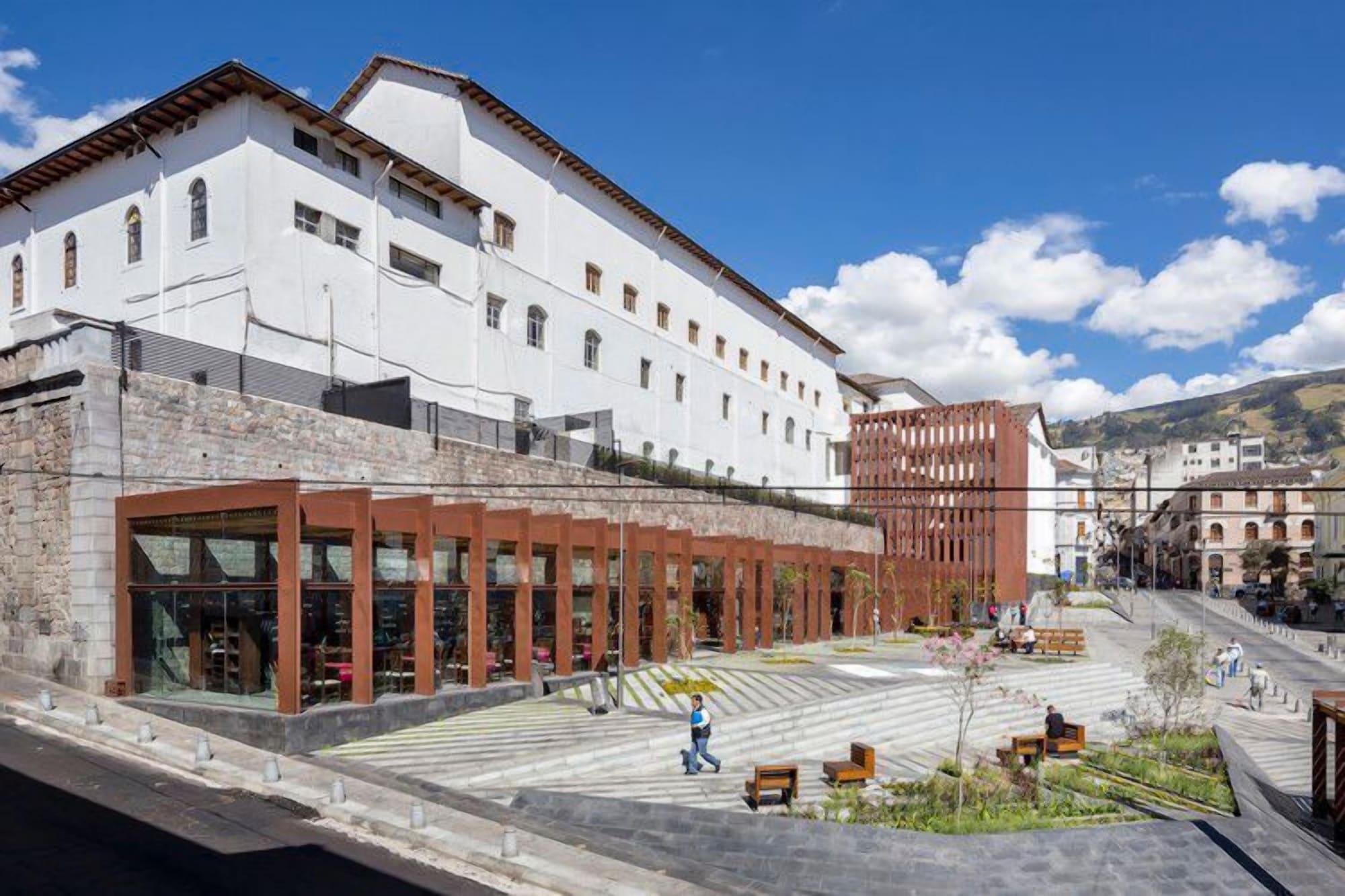 Vista Exterior Hostal Viena Internacional
