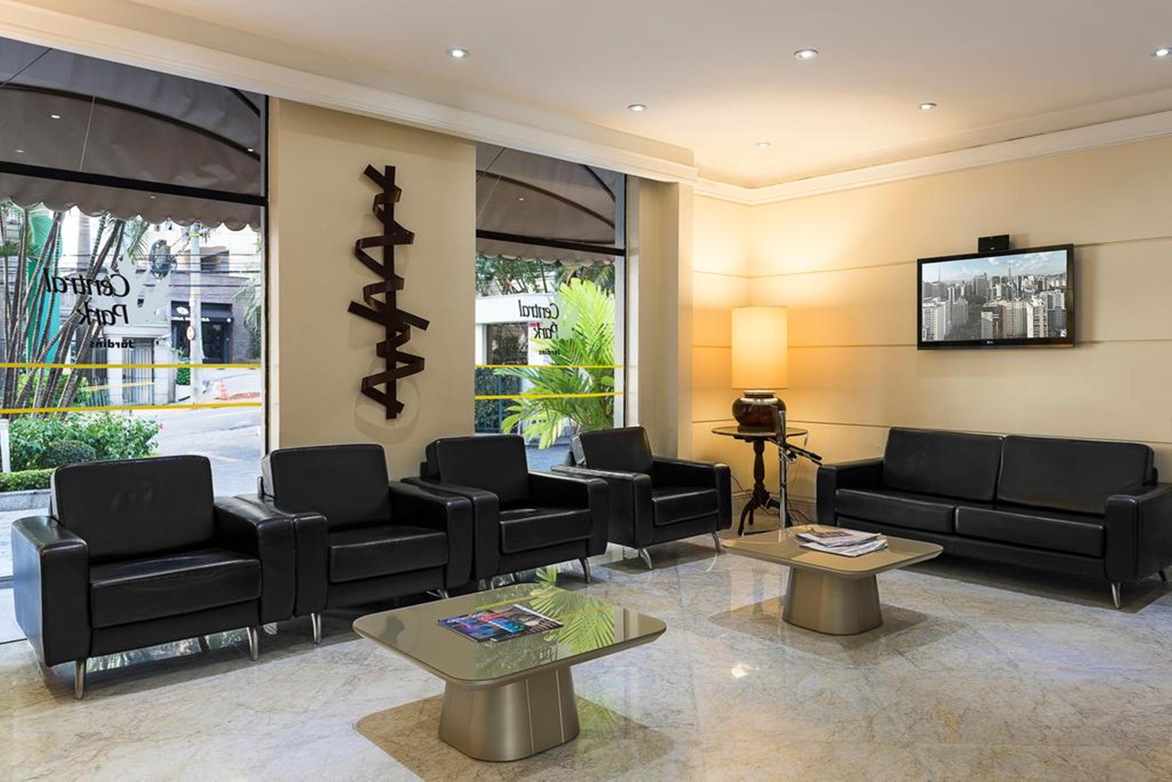 Vista Lobby Central Park Jardins