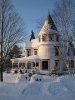 Alojamiento - Glynn House Inn