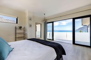 Alquiler Vacacional - 3 Bed On The Beach | Ocean Views from 2 Balconies