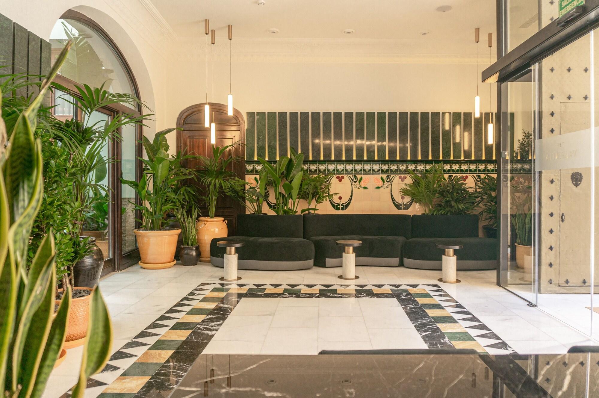 Vista Lobby The Valentia Corretgería