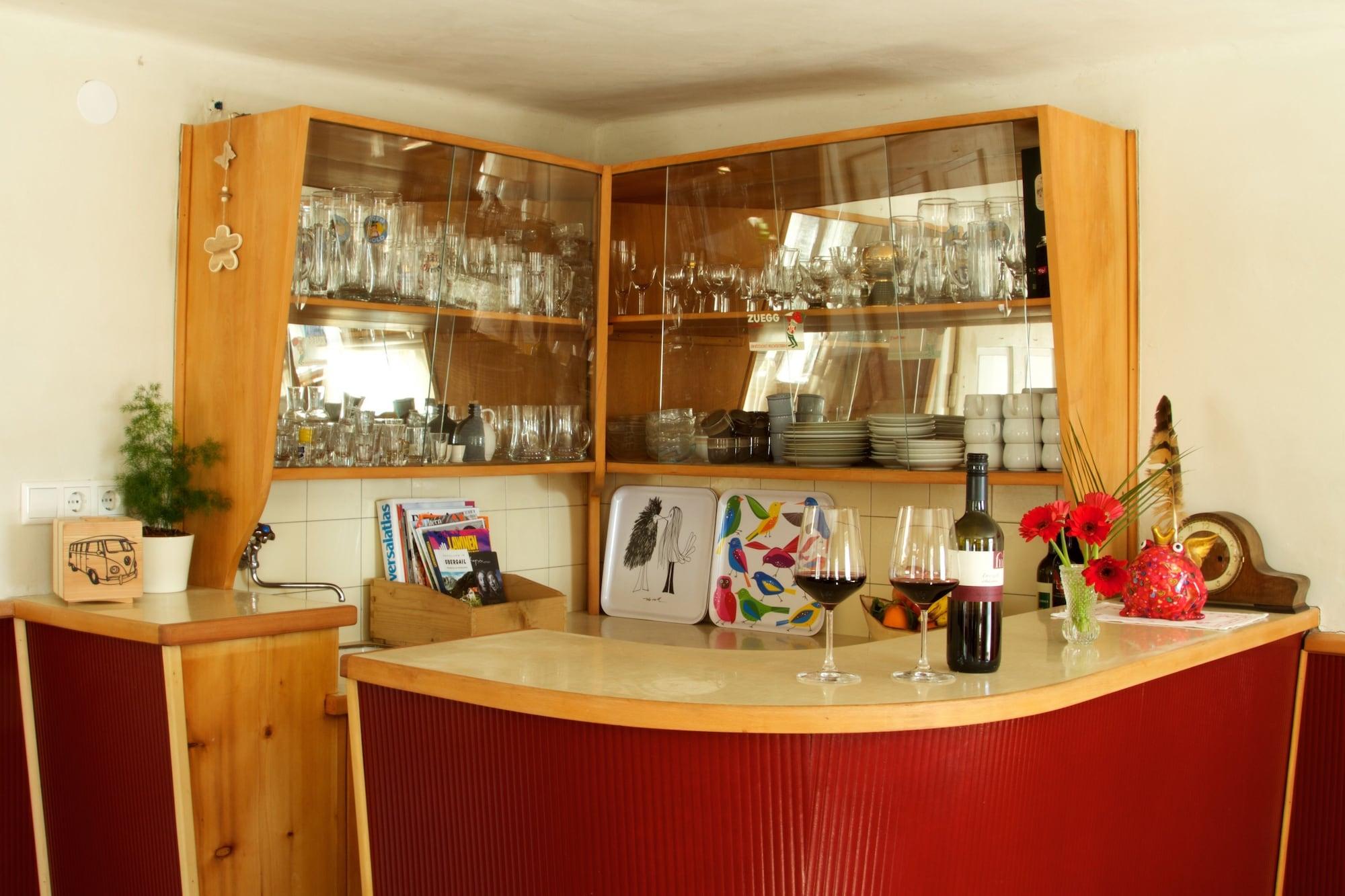 Bar/Salón hepi Lodge