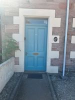 Renta Vacacional - Bright, Modern flat with garden in Inverness city centre