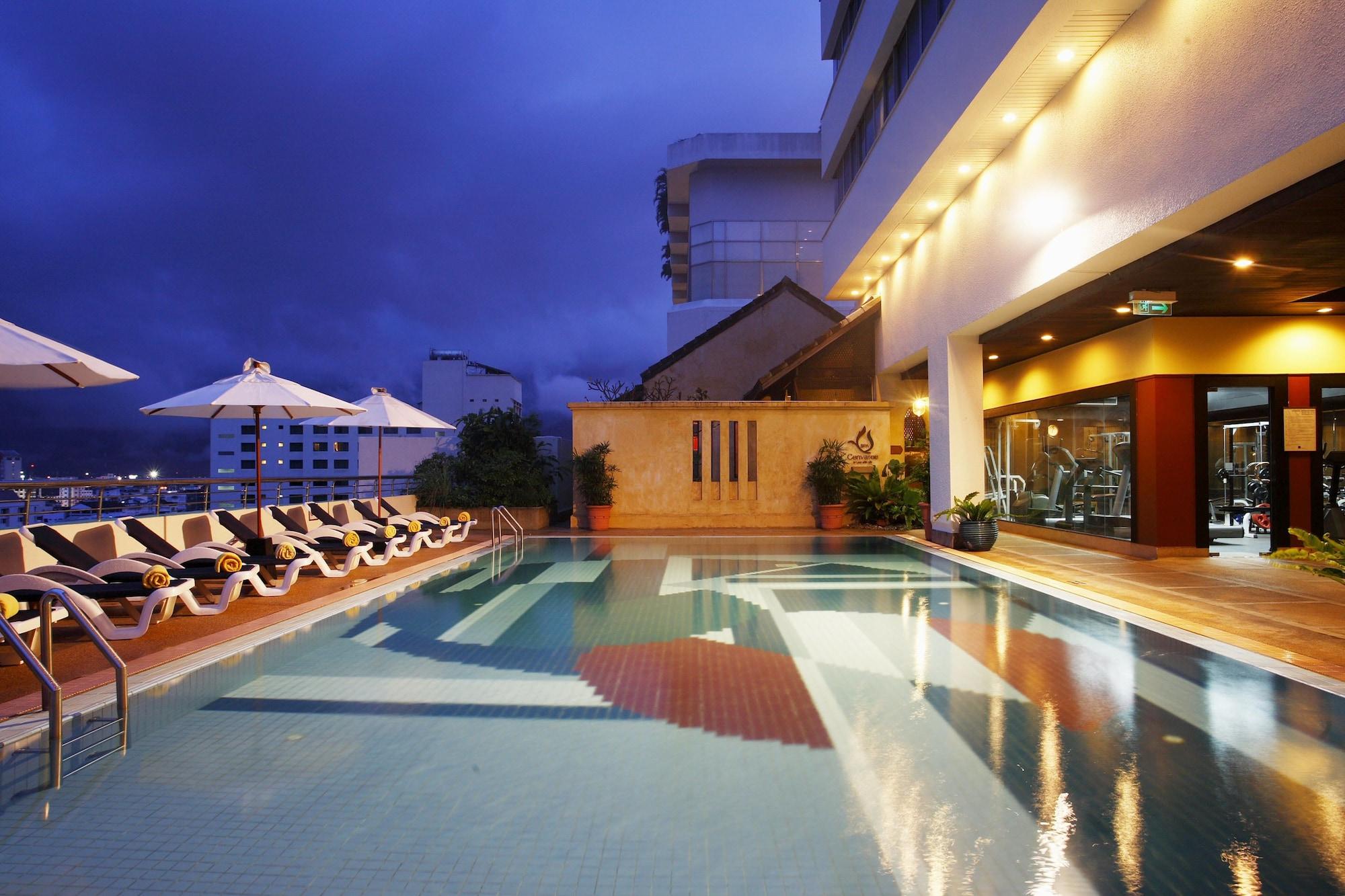 Vista Piscina Centara Hotel Hat Yai