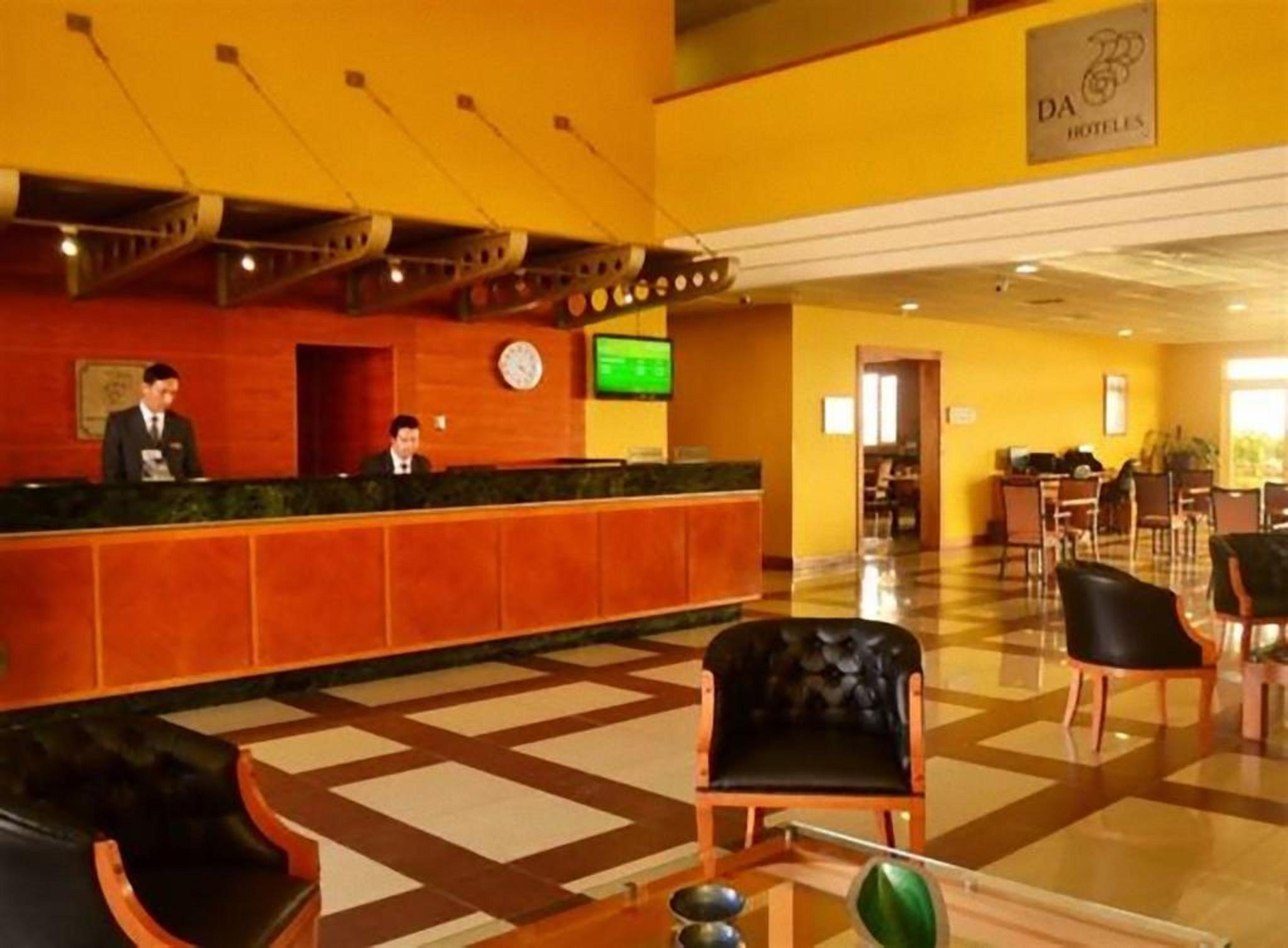Vista Lobby Diego de Almagro Arica