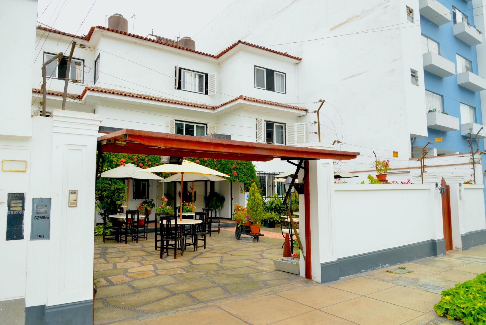 Vista Exterior Residencial Carlos
