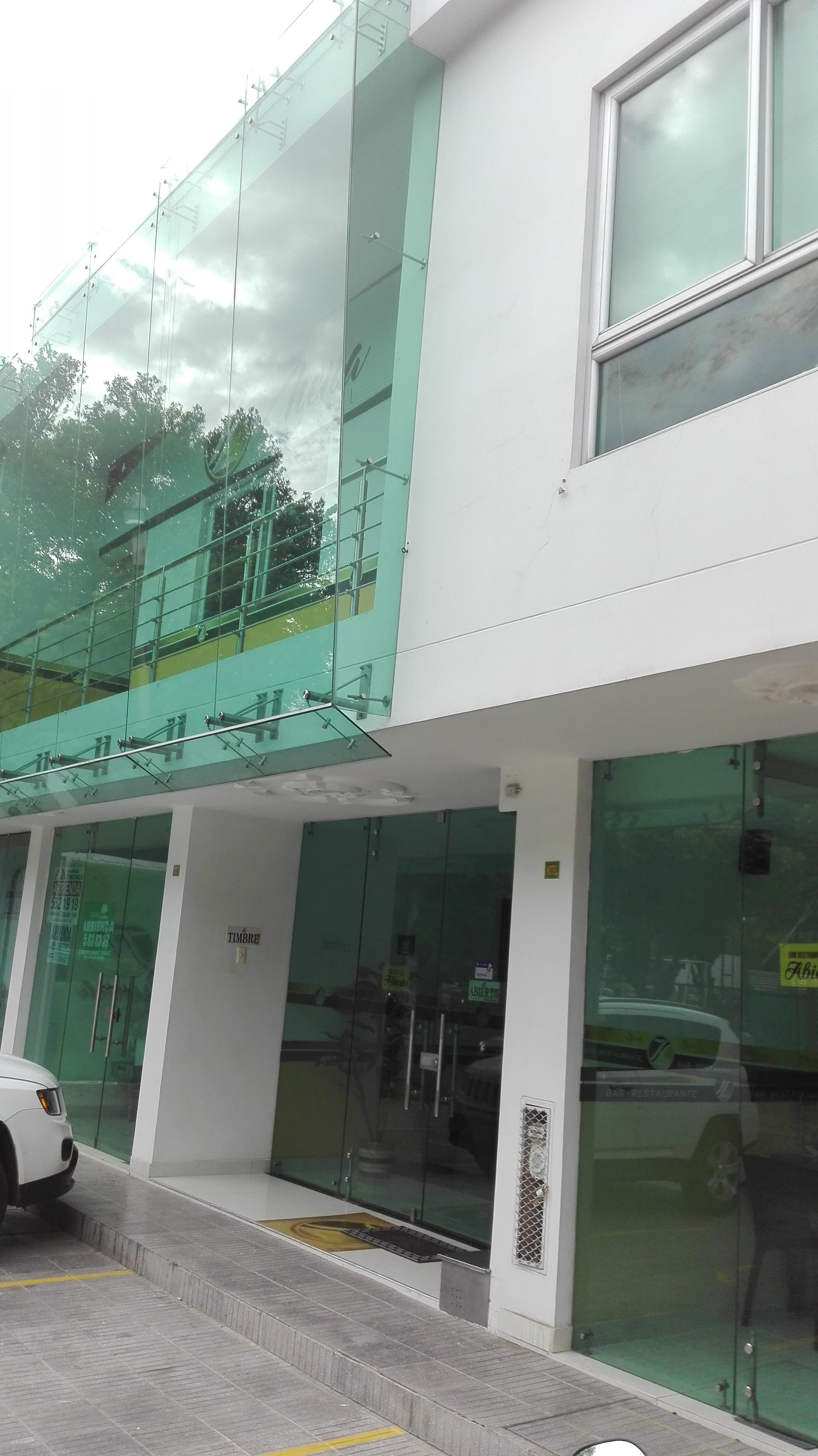 Vista Exterior Ayenda Zhena