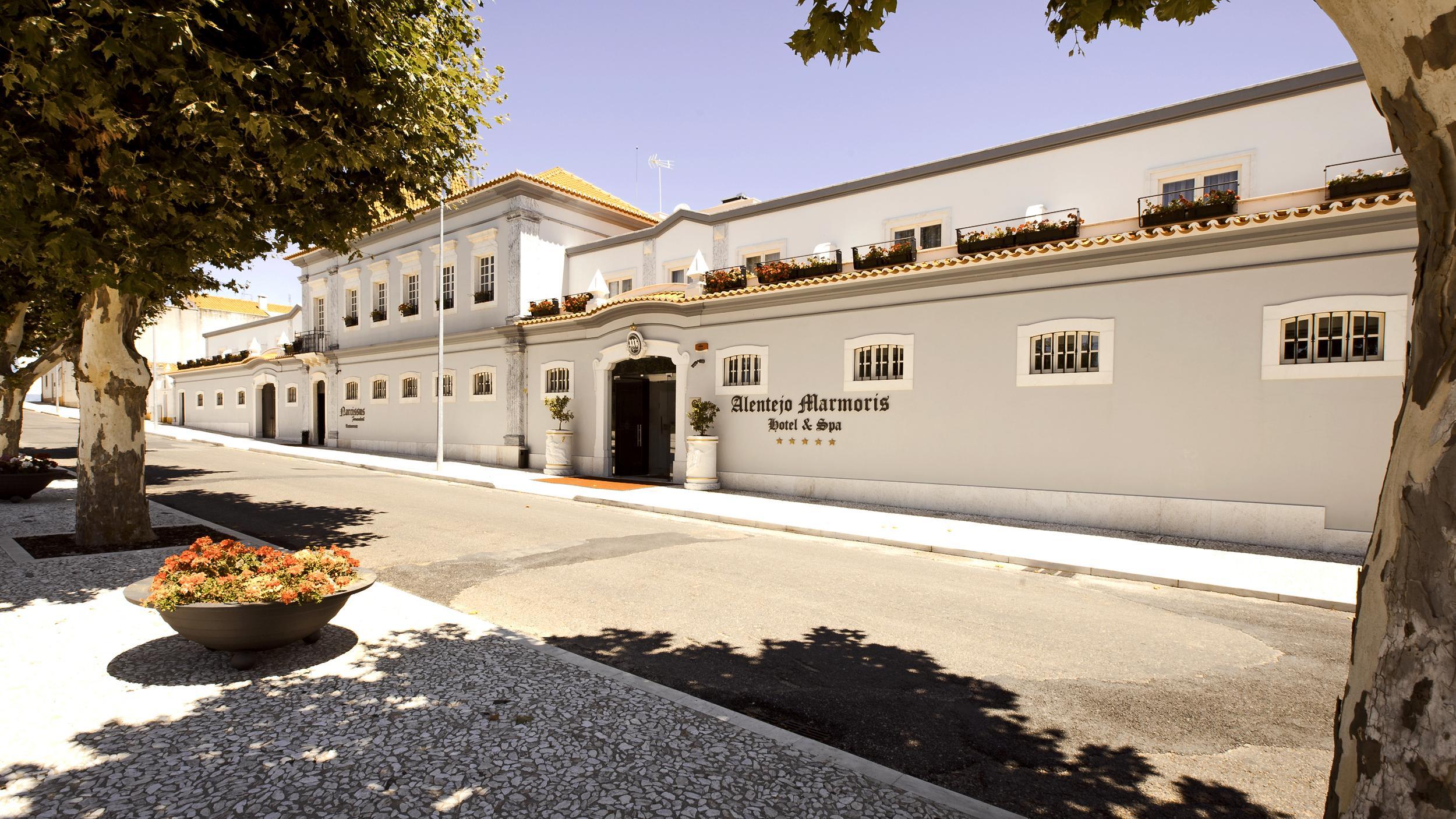 Vista Exterior Alentejo Marmoris Hotel & Spa,
